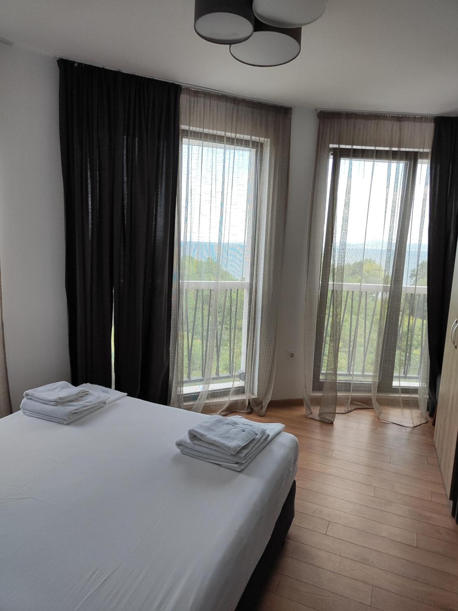 Hotel Marina Sarafovo à Burgas Extérieur photo